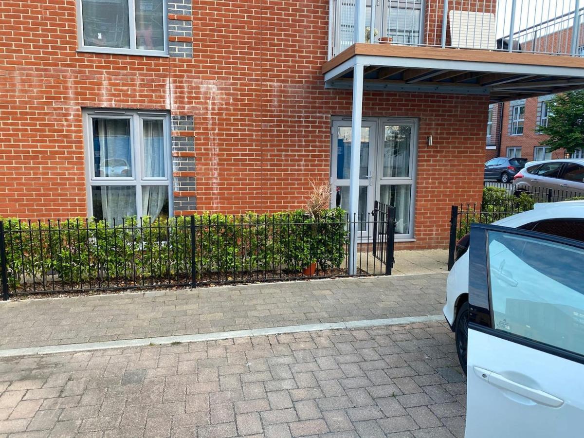 Ashs * Southampton